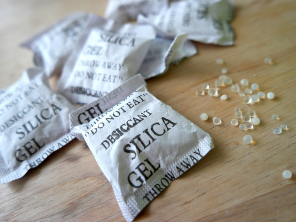 Silica desiccant packets