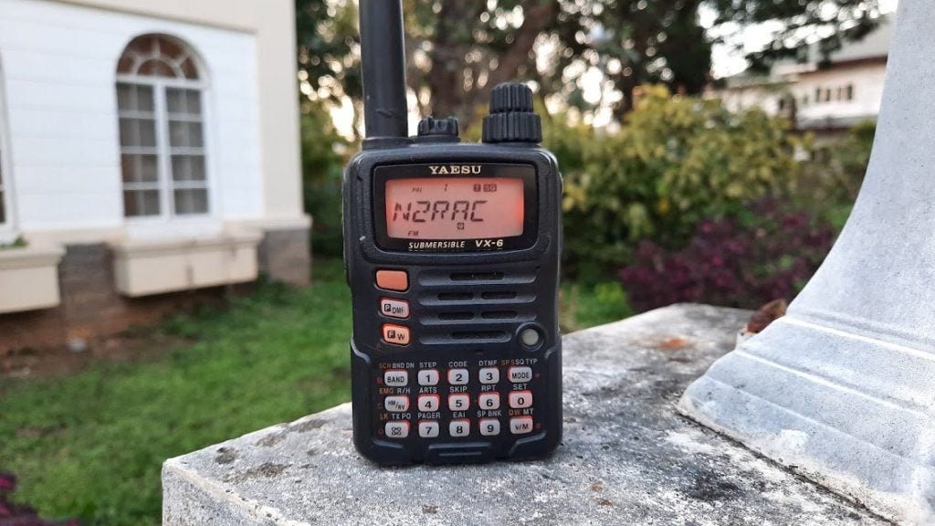 Yaesu VX-6R (N2RAC)