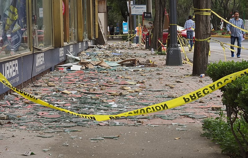 Damage in Mexico City after a 2017 earthquake