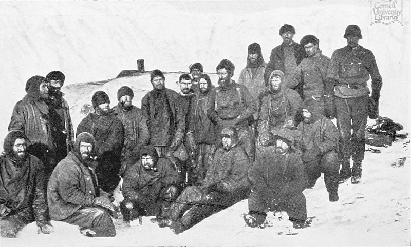 Marooned on Elephant Island