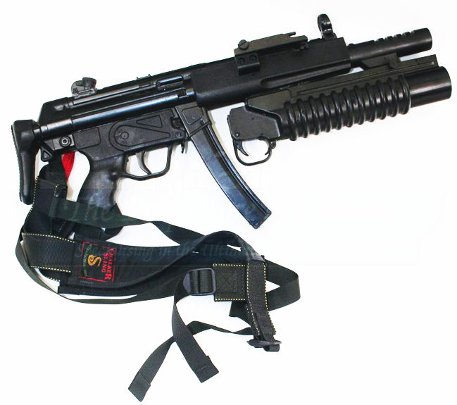 The rubber stunt prop of the HK MP5A3