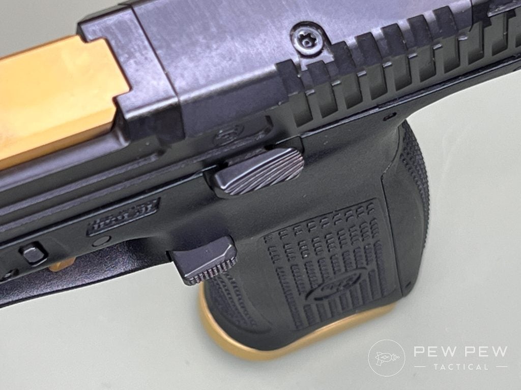 CZ P-10 F Comp Ready controls