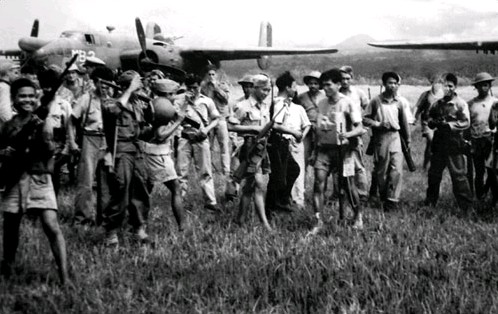 Philippine guerillas in 1945