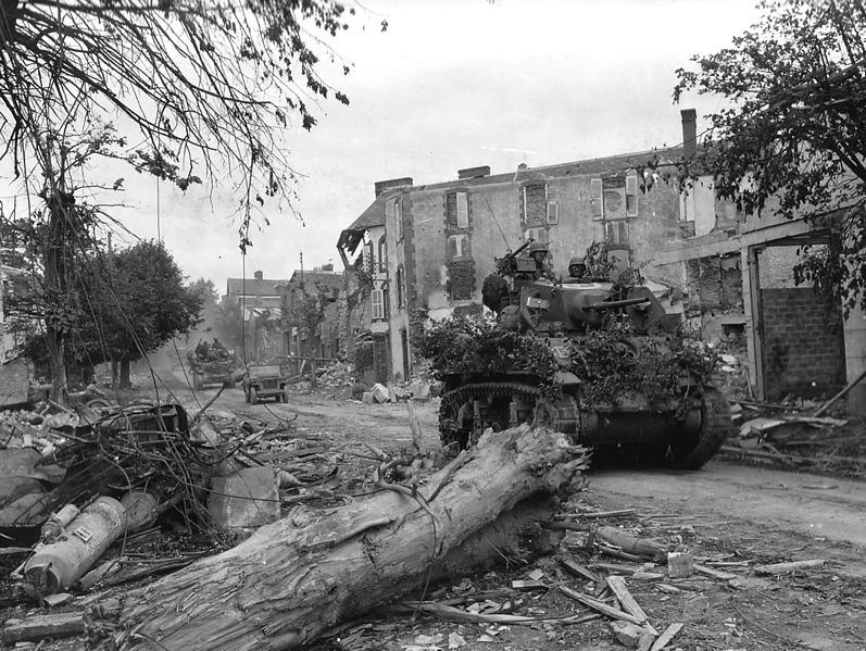 American tanks pass through Coutances, France