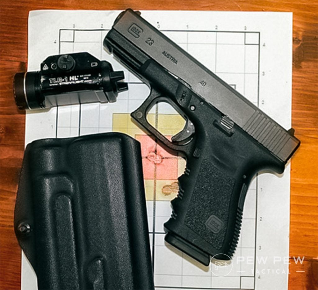 Why the FBI and Police Prefer the Glock 23 to the Glock 19, glock 19