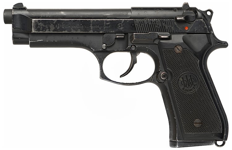 Beretta 92FS used in Die Hard 2 and Die Hard with a Vengeance