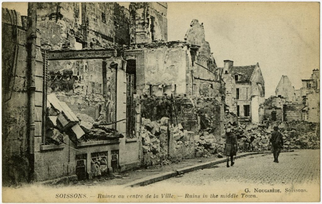 Ruins in Soissons in 1916