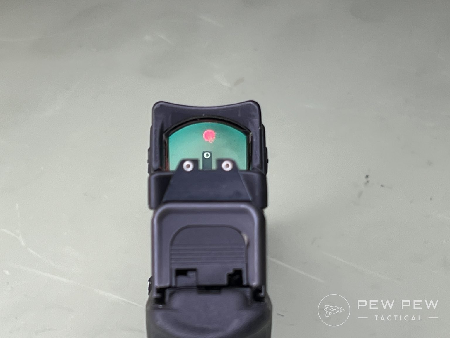 Training with a Red Dot Target Focus & Pistol Red Dots rkguns