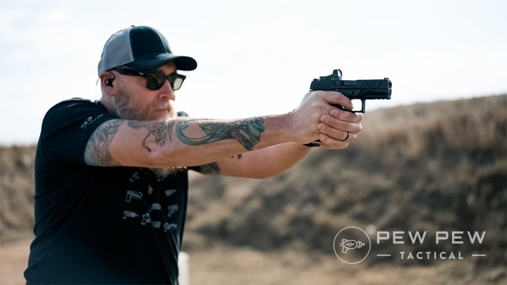 Beretta APX shoot right