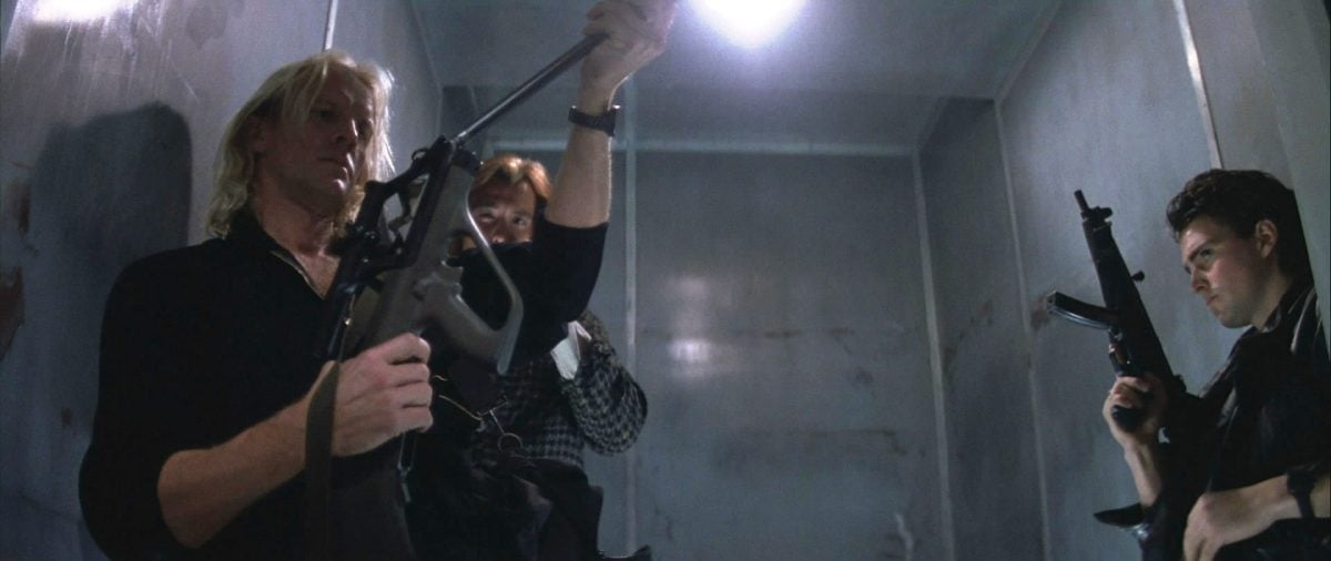 Steyr AUG Die Hard