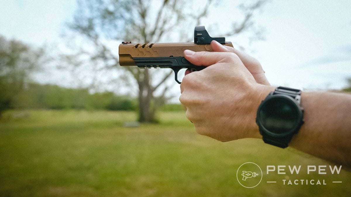 Kimber 2K11 shoot left close