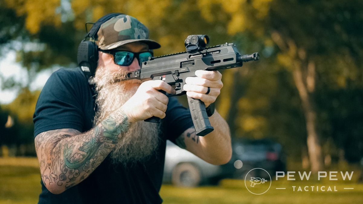 Springfield Armory Kuna shoot right quarter