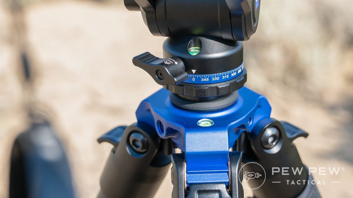 Zeiss Pro-Series tripod
