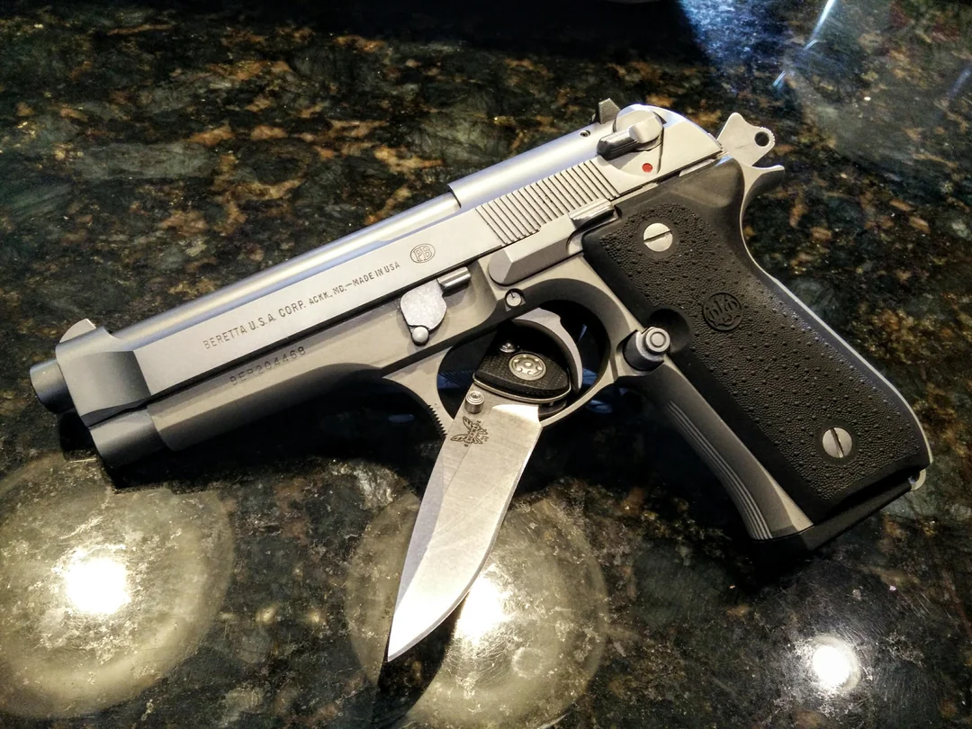 Beretta 92FS Inox
