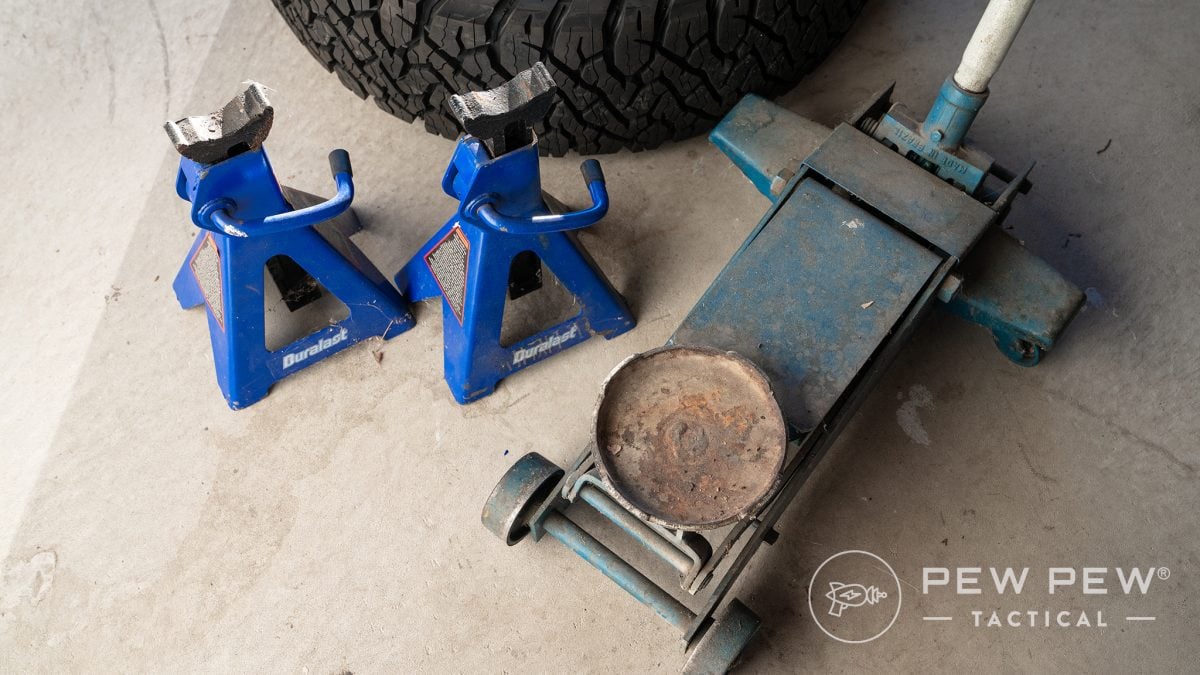 Floor jack and jack stands