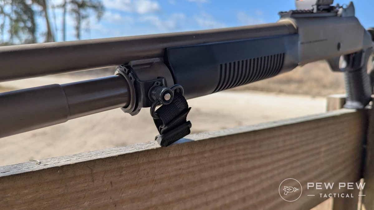 Benelli M4 EXT front-sling-point